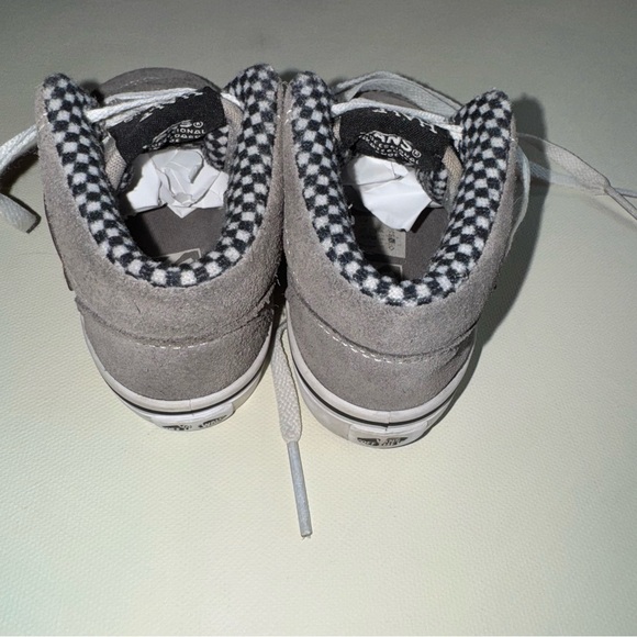 Vans Kids Gray and White High-Top Sneakers - Picture 4 of 9